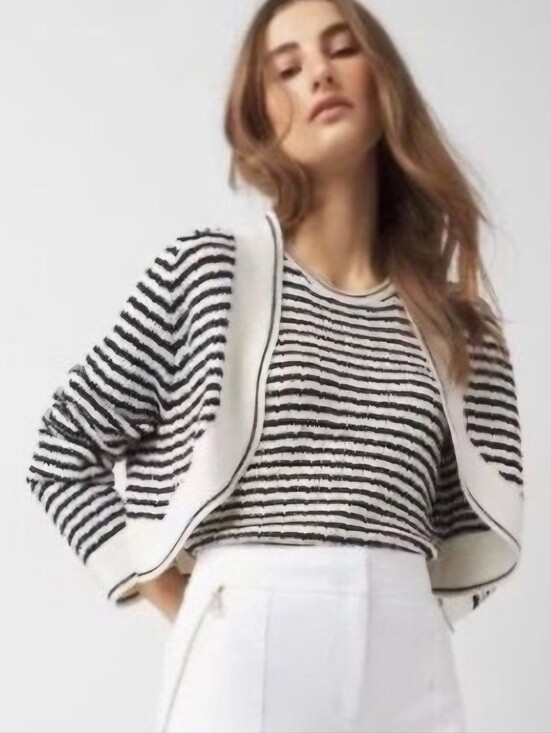White House Black Market Sweaters - WHBM Ecru & Black Striped Soft Cozy Nubby Knit Cocoon Shrug Sweater Sz:MP
